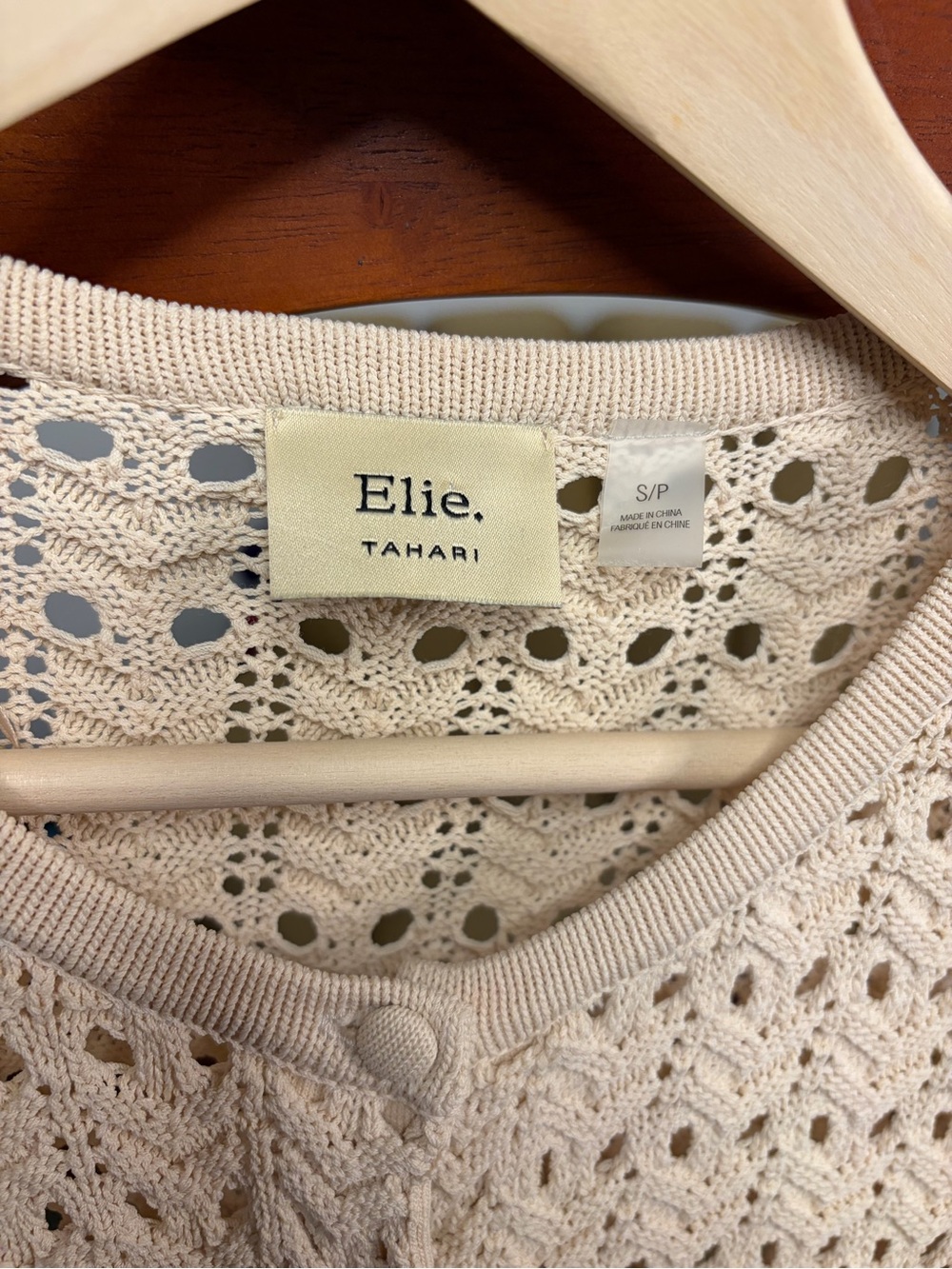 Elie Tahari Cream Openwork Button-Front Knit Cardigan Size